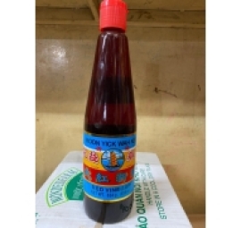 dấm đỏ chiếc thuyền koon yick wah kee